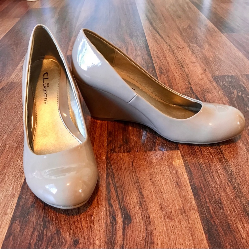 CL by Laundry Nude Wedges